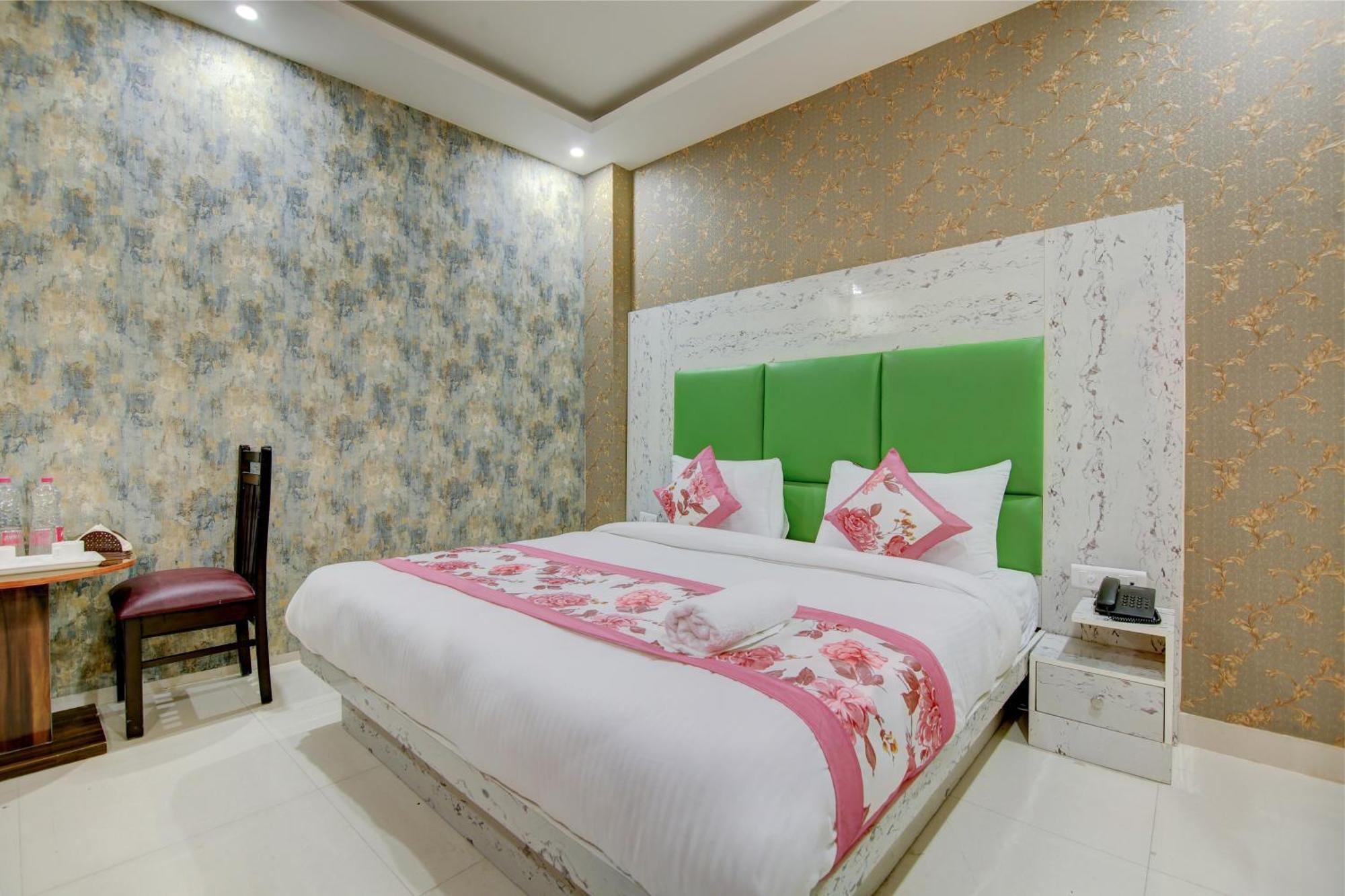 Hotel Smart Signature By Smart Group Nova Deli Exterior foto