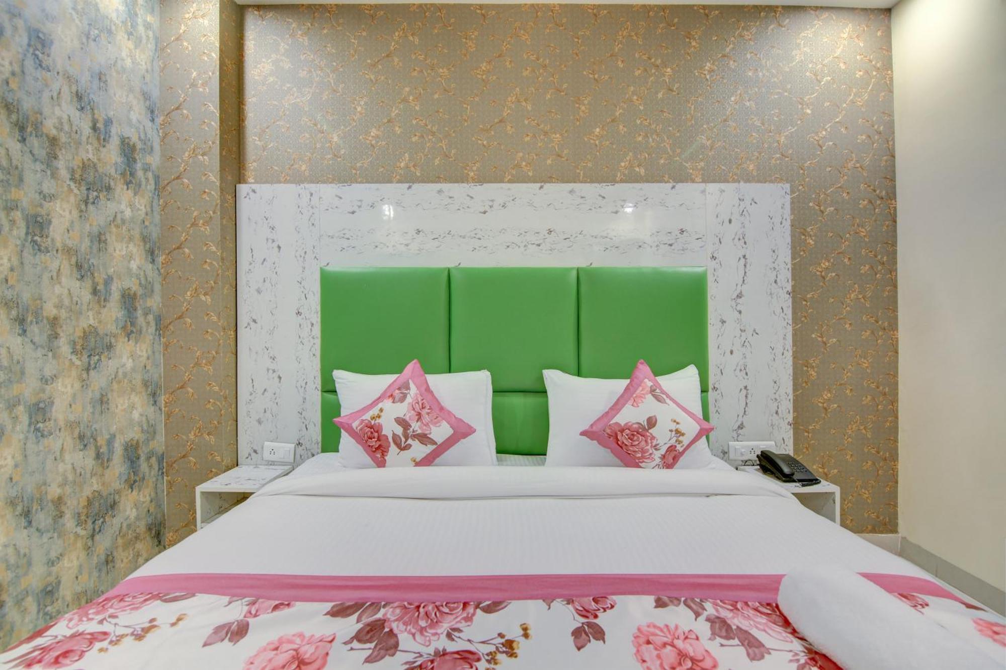 Hotel Smart Signature By Smart Group Nova Deli Exterior foto